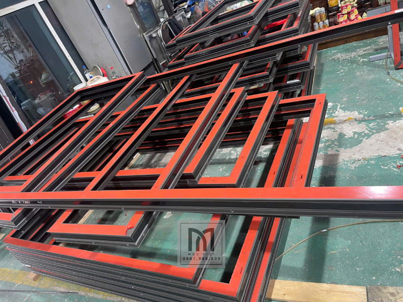Xưởng sản xuất cửa nhôm uy tín tại Hà Nội giá tốt, chất lượng cao 2 xưởng sản xuất cửa nhôm
