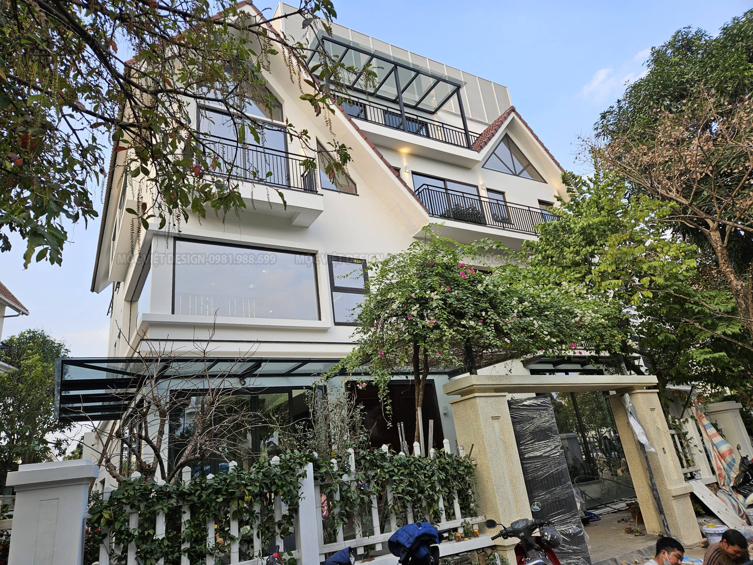 Các phong cách thiết kế biệt thự thịnh hành nhất hiện nay 4 kien truc hien dai vinhome reverside 4 scaled